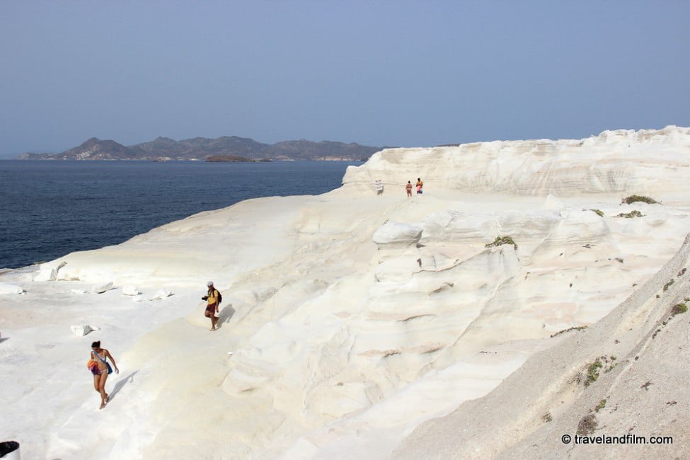 L'étendue de la plage de Sarakiniko en Grèce