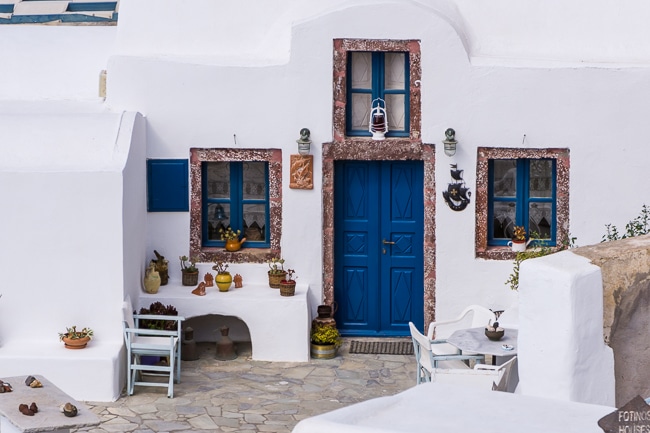 Photographie d une habitation typique d Oia a Santorin dans les Cyclades